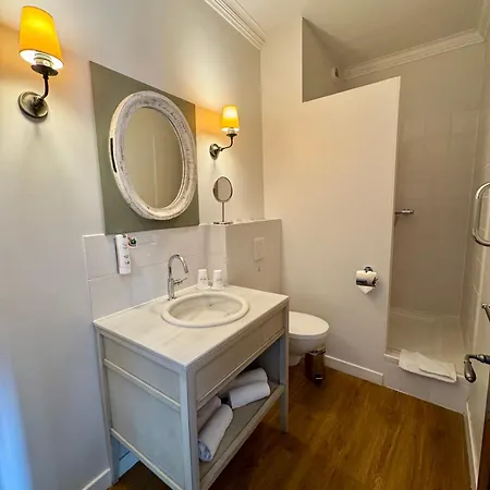 Hotel Du Midi Visan