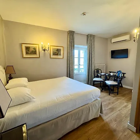 Du Midi Szálloda 2*